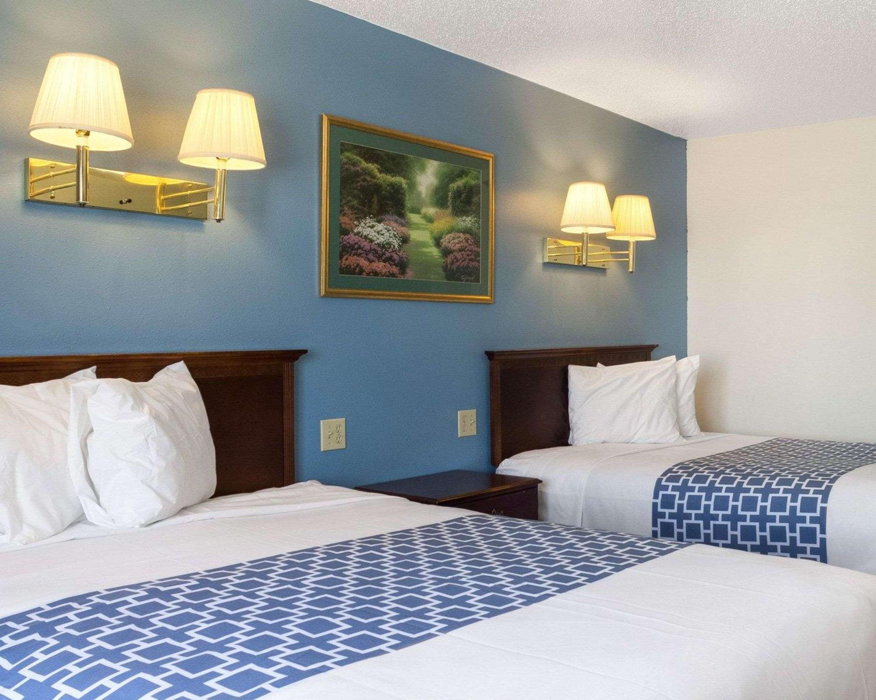 Rodeway Inn West Fargo Kültér fotó