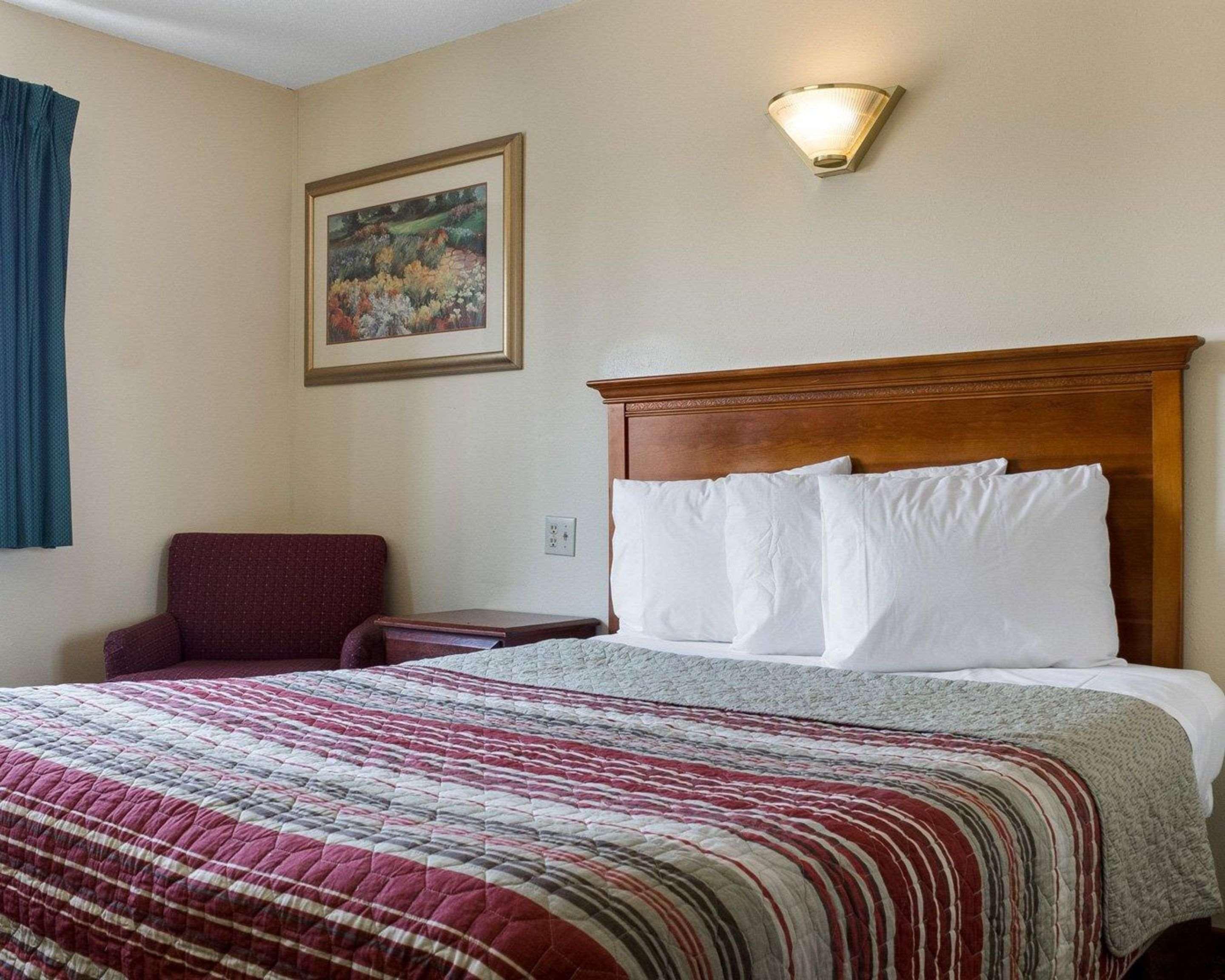 Rodeway Inn West Fargo Kültér fotó