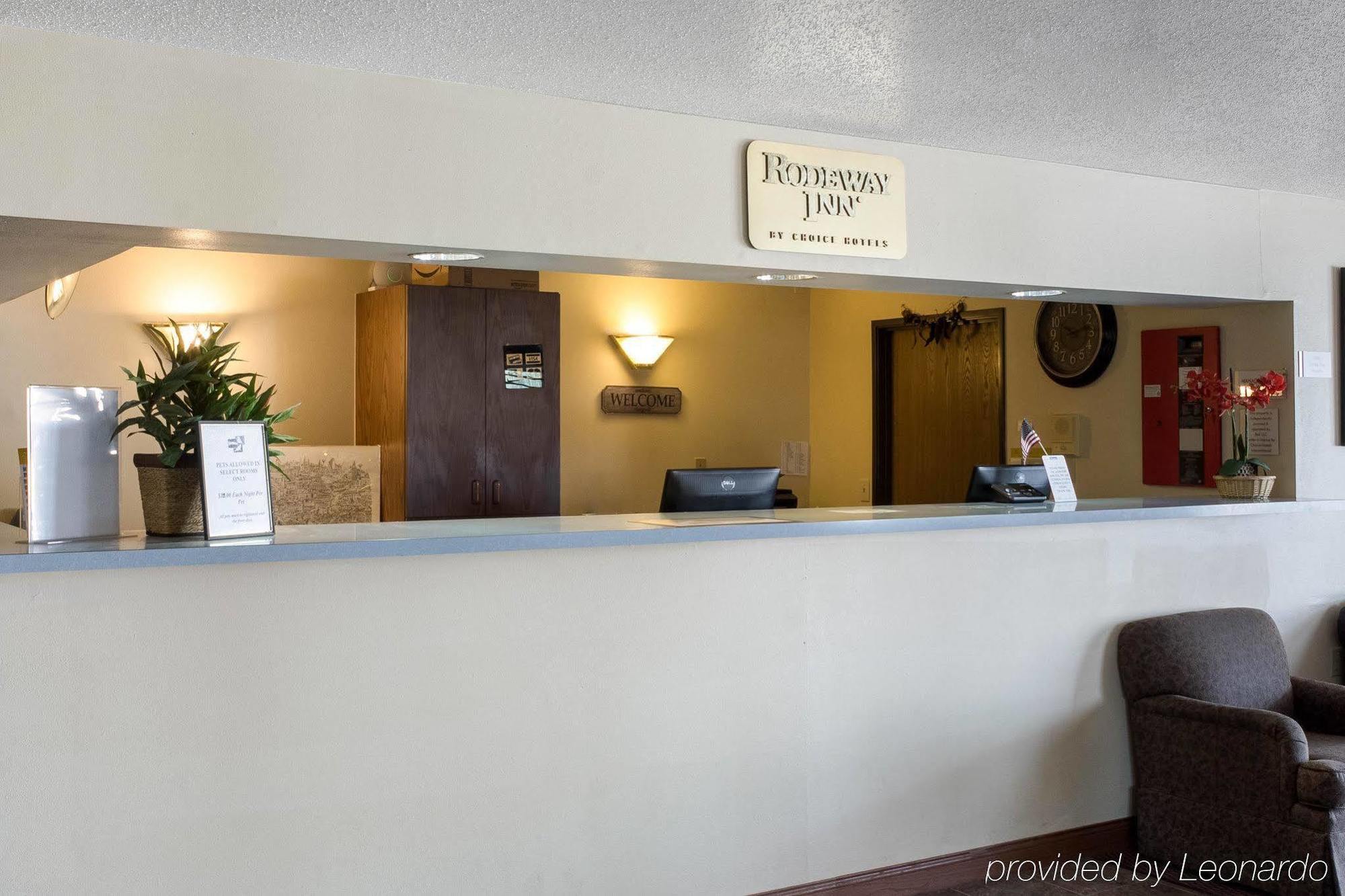 Rodeway Inn West Fargo Kültér fotó