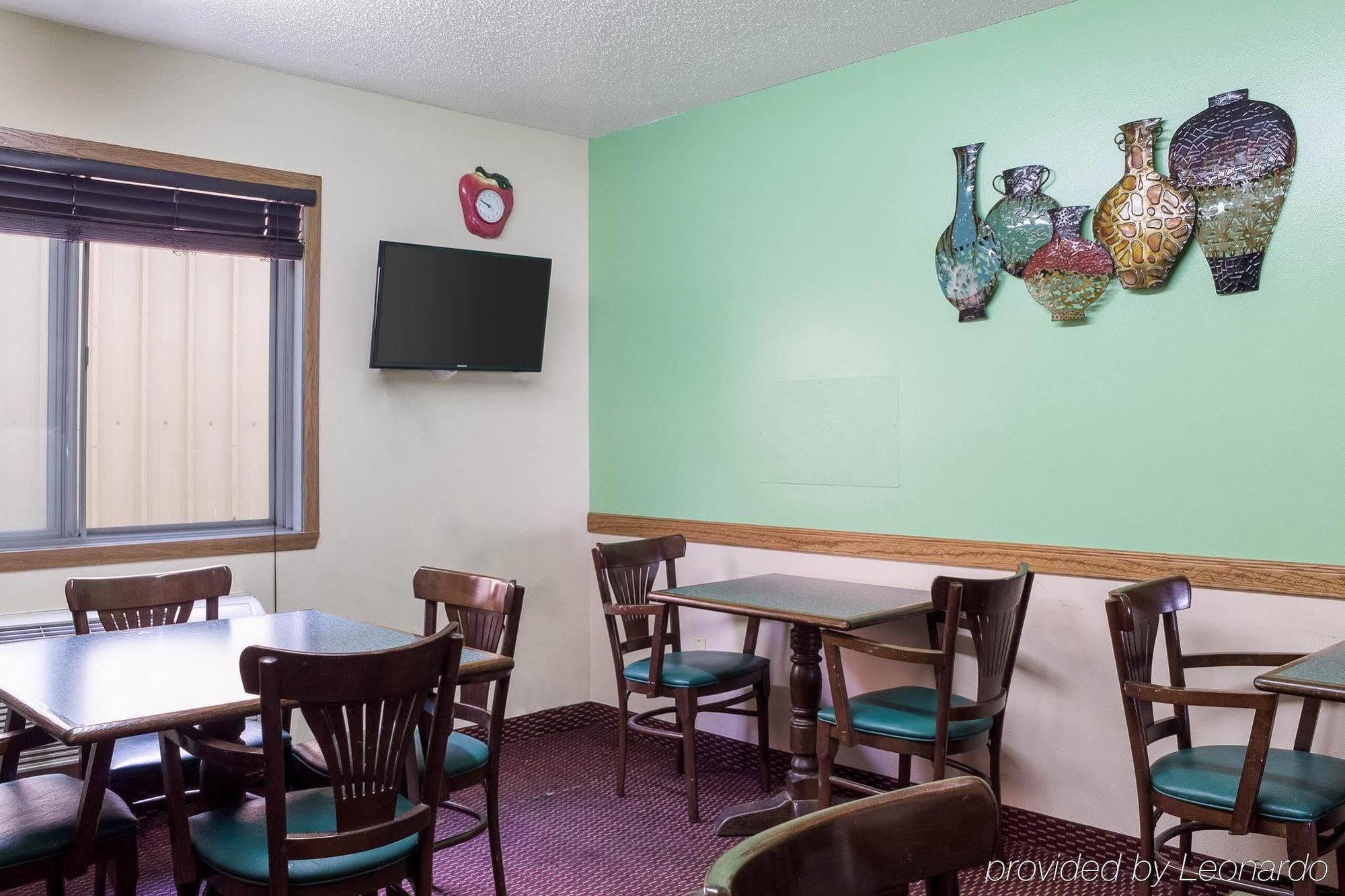 Rodeway Inn West Fargo Kültér fotó