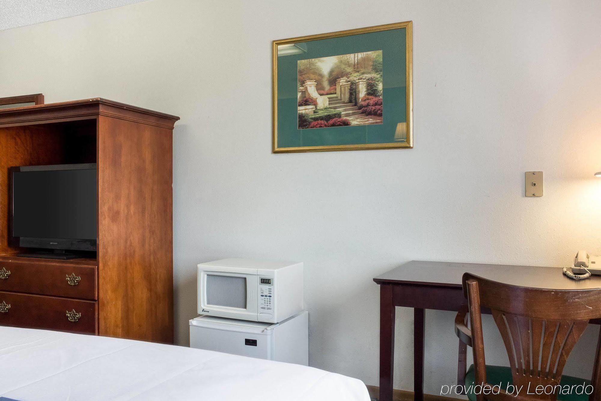 Rodeway Inn West Fargo Kültér fotó